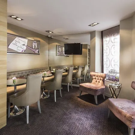 Elysées Flaubert 3*