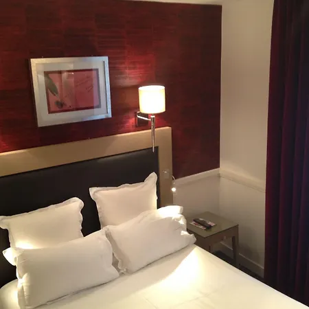 Elysées Flaubert 3*