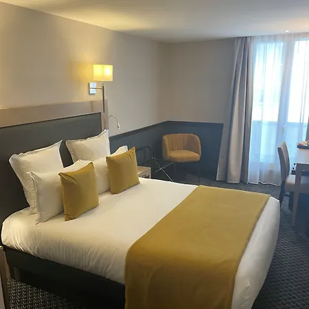 Elysées Flaubert 3*