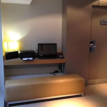 Elysees Flaubert Hotel
