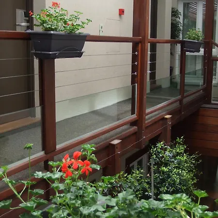 Hotel Elysées Flaubert Parigi