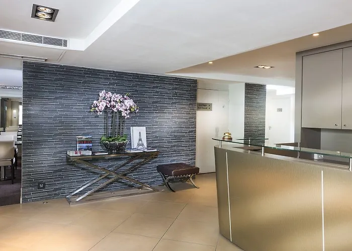 Elysées Flaubert 3*