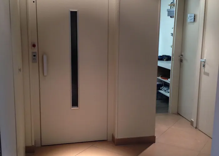 Hotel Elysées Flaubert