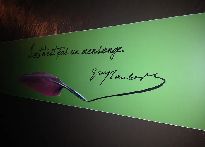 Elysées Flaubert 3*