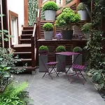 Hotel Elysees Flaubert 3*