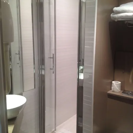 Hotel Elysees Flaubert